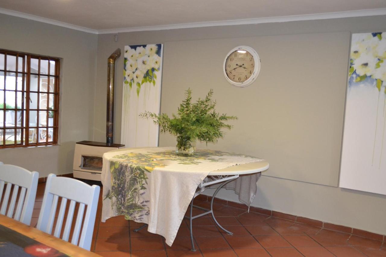 By The Way Guesthouse Clarens Εξωτερικό φωτογραφία